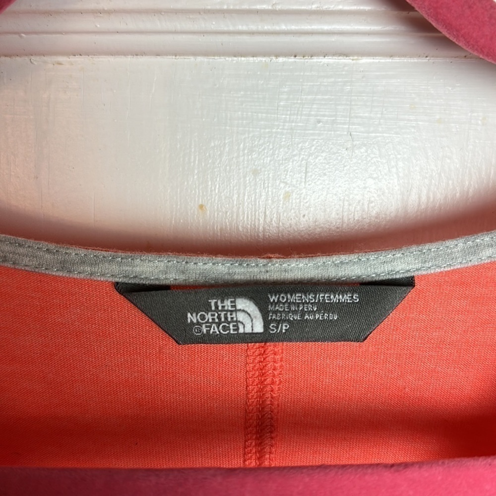Coral Athleisure Dress | Cinched Waist Utility · The North Face - Picture 3 of 7